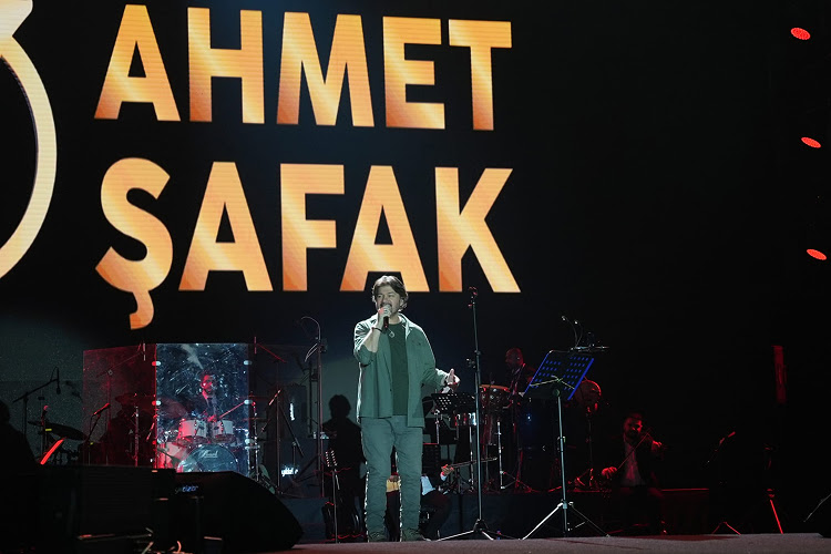 Ahmet Şafak'tan Kayseri'de Unutulmaz Konser: 52 Bin Kişi Coştu!